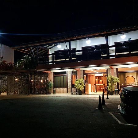 Hotel Das Palmeiras Paracatu Exterior foto