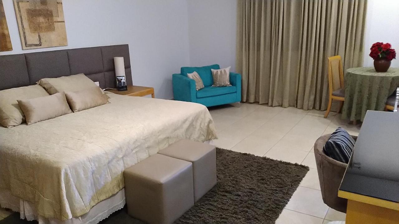 Hotel Das Palmeiras Paracatu Exterior foto
