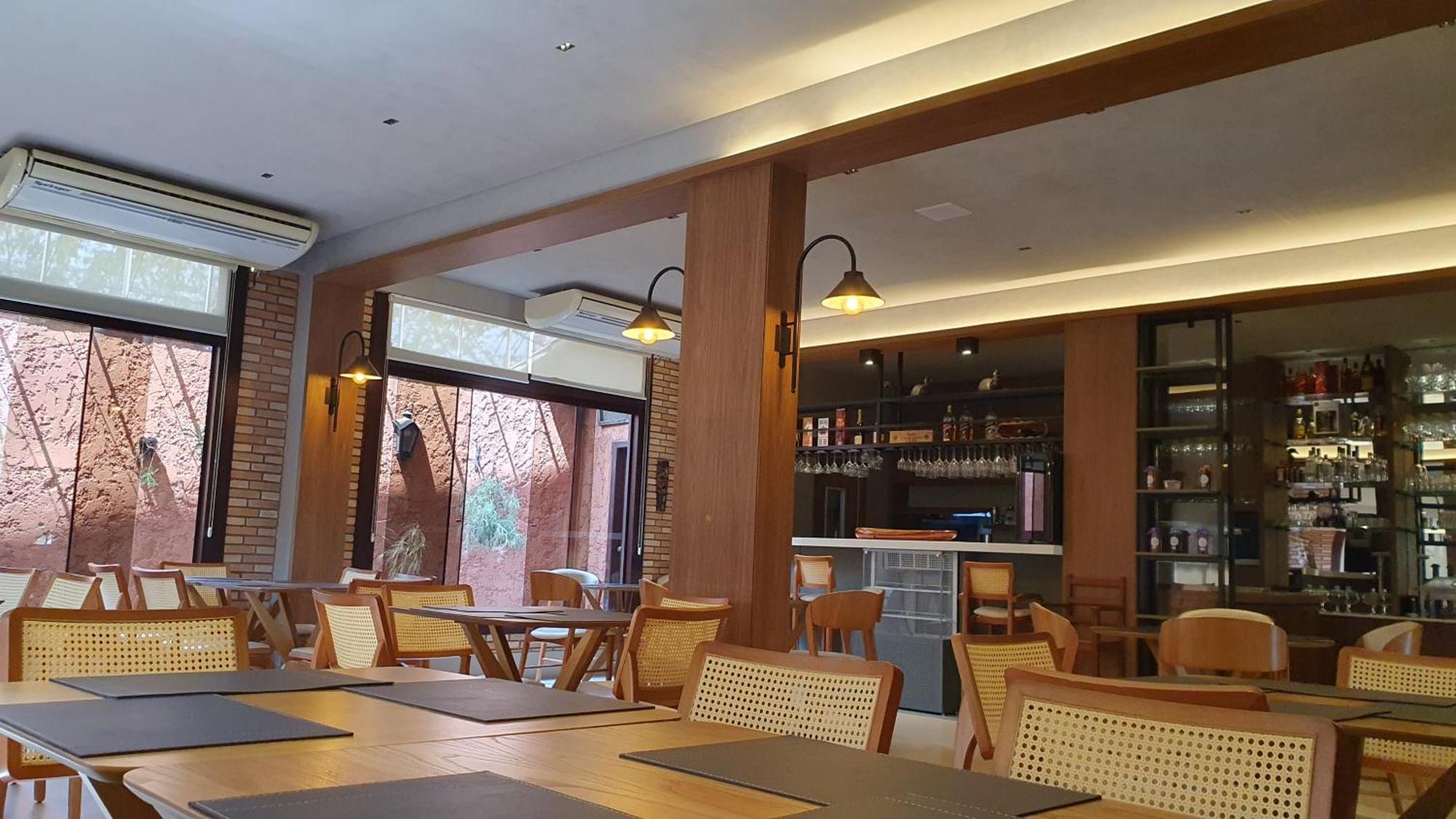 Hotel Das Palmeiras Paracatu Exterior foto
