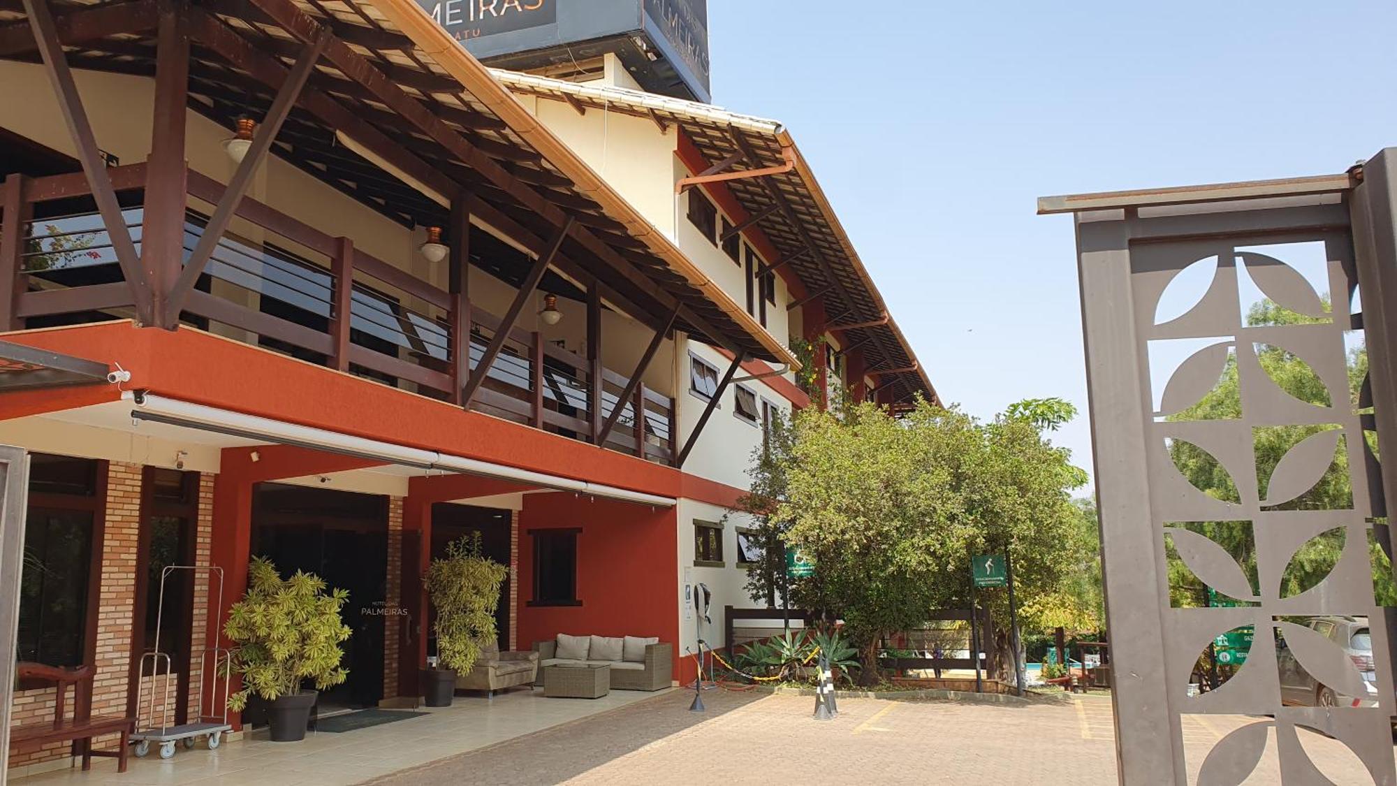 Hotel Das Palmeiras Paracatu Exterior foto